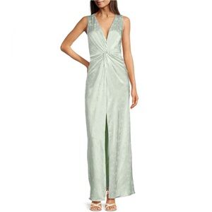 NWT Belle by Badgley Mischka Kyra Satin Jacquard Floral  V-Neck Sheath Size 8